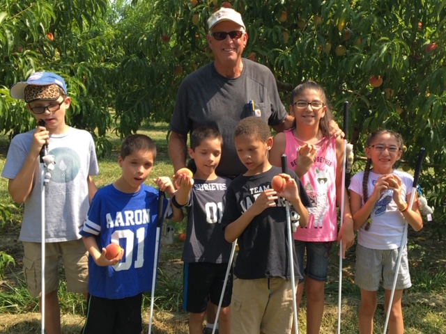 2019 NFB BELL SALISBURY - BELL participants picked peaches and later assembled peach baskets for blind seniors